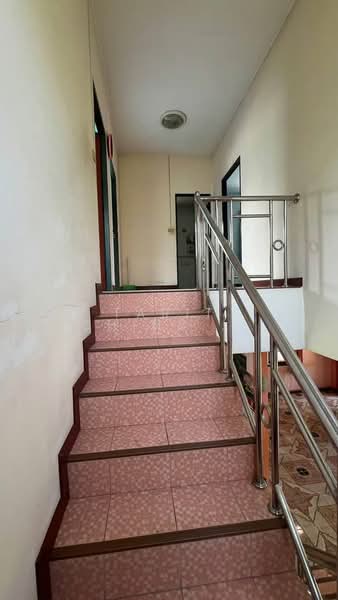 3-BR House, Bangkok, Min Buri, Bangkok, 3 Bedrooms, 150 sqm, Single Detached House For Sale, by Tarit Chinsomboon, 500339127 - DDproperty.com