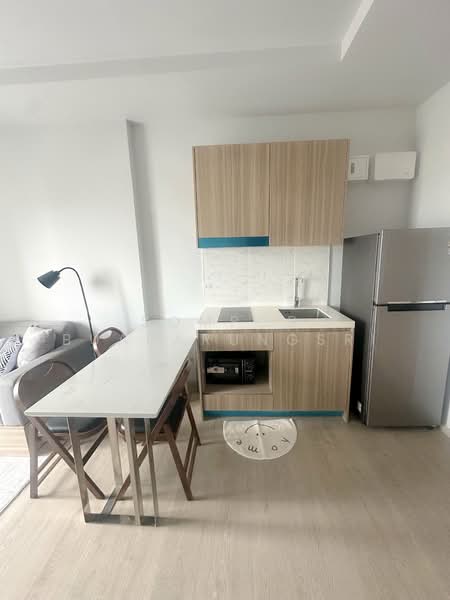 Altitude Unicorn Sathorn-Tha Phra, Bangkok, Ratchaphruek Road, Talat Plu, Thon Buri, Bangkok, 1 Bedroom, 30 sqm, Condo For Rent, by Sompob Buaparungsri, 500339153 - DDproperty.com