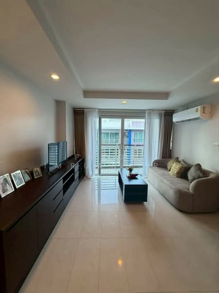 The Avenue Sukumvit 61, Bangkok, Sukhumvit 61, Khlong Tan Nua, Watthana, Bangkok, 2 Bedrooms, 110 sqm, Condo For Rent, by Phoom Imruangsri, 500339158 - DDproperty.com
