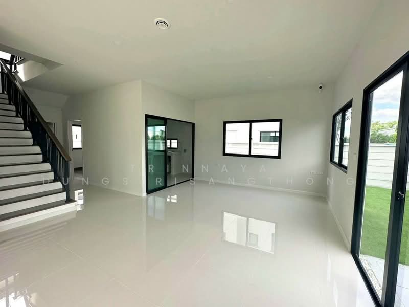 Grand Britania Wongwaen-Ramintra, Bangkok, Kanchanaphisek Ring Road, Sam Wa Tawan Tok, Khlong Sam Wa, Bangkok, 4 Bedrooms, 185 sqm, Semi-Detached House (Twin House) For Sale, by Trinnaya Dungsirisangthong, 500339184 - DDproperty.com