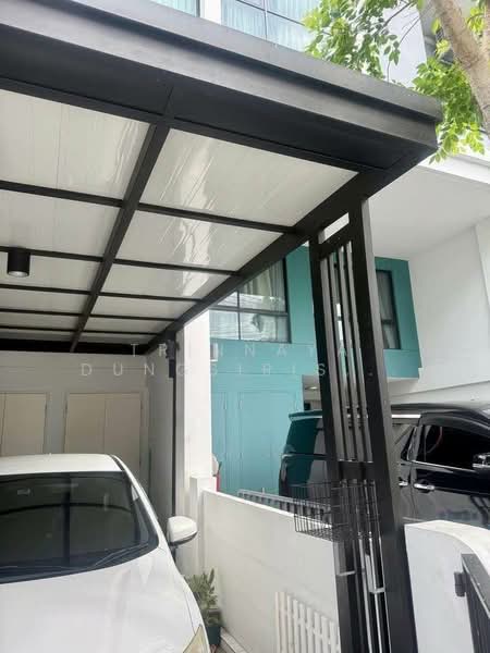 3-BR House, Bangkok, Khlong Chan, Bang Kapi, Bangkok, 3 Bedrooms, 209 sqm, Single Detached House For Sale, by Trinnaya Dungsirisangthong, 500339191 - DDproperty.com