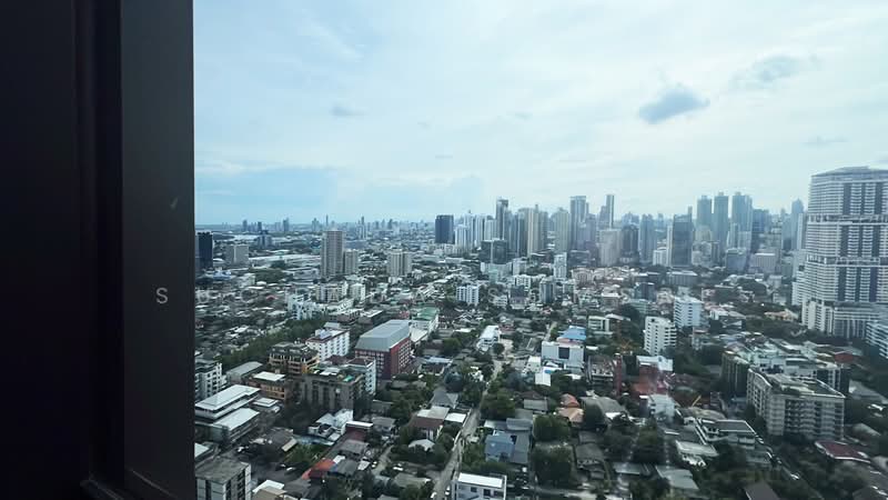 The Esse Sukhumvit 36 : ดิ เอส สุขุมวิท 36, กรุงเทพ, ซอยสุขุมวิท 36 ถนนสุขุมวิท, พระโขนง, คลองเตย, กรุงเทพ, 38 ตร.ม., คอนโด ให้เช่า, โดย Suchada Somsri, 500339207 - DDproperty.com