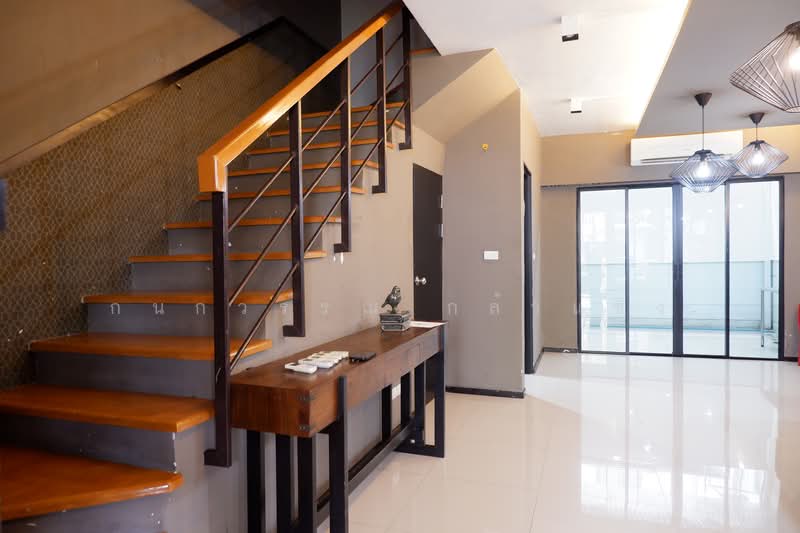 Areeya Mandarina Sukhumvit 77, Bangkok, Sukhumvit 77 Road (On Nut), Suan Luang, Bangkok, 4 Bedrooms, 220 sqm, Townhouse For Rent, by Kanokwan Klakhaeng, 500339232 - DDproperty.com