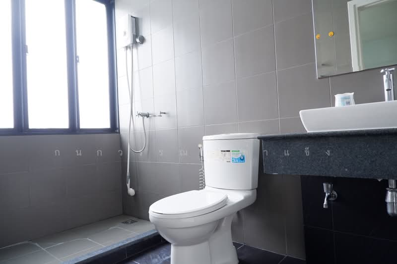 Areeya Mandarina Sukhumvit 77, Bangkok, Sukhumvit 77 Road (On Nut), Suan Luang, Bangkok, 4 Bedrooms, 220 sqm, Townhouse For Rent, by Kanokwan Klakhaeng, 500339232 - DDproperty.com