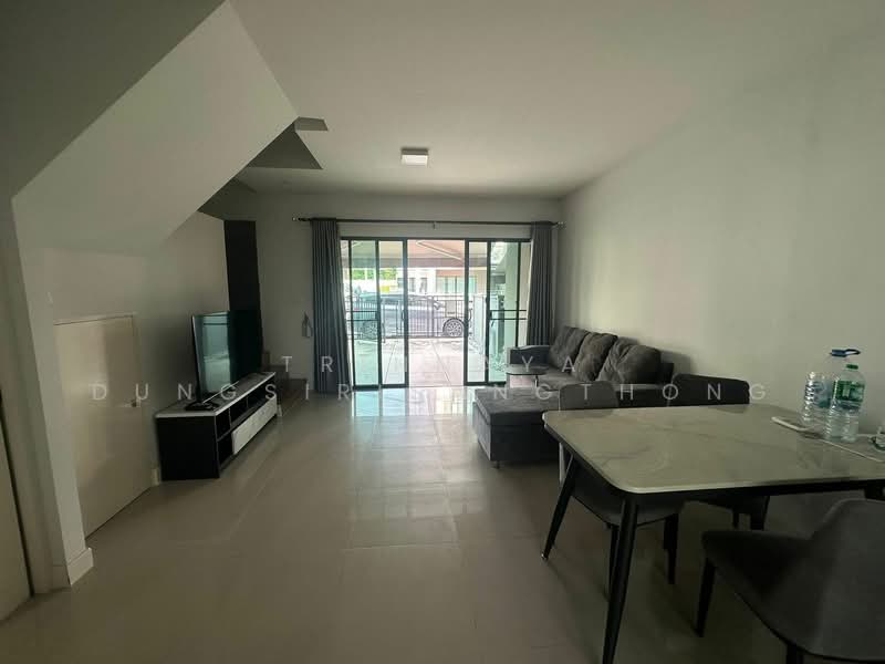 Baan Klang Muang Srinakarin – Onnut, Bangkok, 174 Soi On Nut 70/1, Prawet, Prawet, Bangkok, 3 Bedrooms, 141 sqm, Townhouse For Rent, by Trinnaya Dungsirisangthong, 500339257 - DDproperty.com