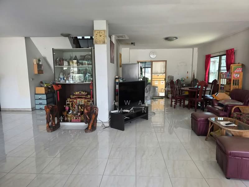 บ้าน 3-ห้องนอน, กรุงเทพ, คลองจั่น, บางกะปิ, กรุงเทพ, 248 ตร.ม., บ้านเดี่ยว ขาย, โดย Phakawadee Jiramanee, 500339308 - DDproperty.com