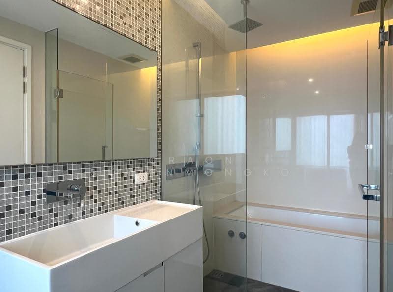 The Room Sukhumvit 21, Bangkok, Asok Montri Rd, Khlongtoei Nua, Watthana, Bangkok, 2 Bedrooms, 92 sqm, Condo For Rent, by Oraon Suwanmongko, 500339319 - DDproperty.com