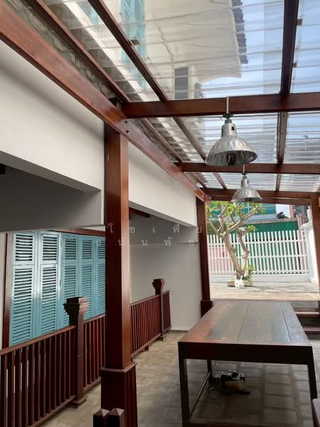 บ้านสไตล์คลาสสิค ประชาชื่น 12, กรุงเทพ, ประชาชื่น, บางซื่อ, กรุงเทพ, 250 ตร.ม., บ้านเดี่ยว ให้เช่า, โดย โซเฟีย ธนันพัชร, 500339333 - DDproperty.com