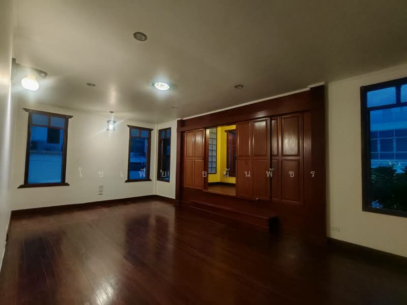 บ้านสไตล์คลาสสิค ประชาชื่น 12, Bangkok, ประชาชื่น, Bang Sue, Bangkok, 4 Bedrooms, 250 sqm, Single Detached House For Rent, by โซเฟีย ธนันพัชร, 500339333 - DDproperty.com