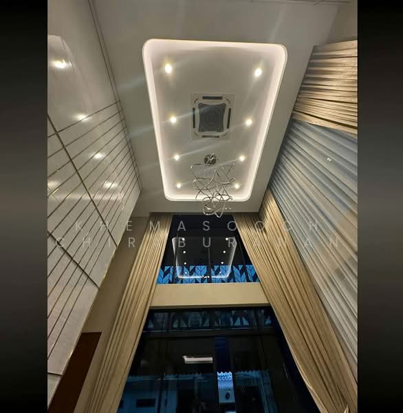 4-BR House, Bangkok, Lat Phrao, Bangkok, 4 Bedrooms, 300 sqm, Single Detached House For Rent, by Khemasooch Chiraburanan, 500339383 - DDproperty.com