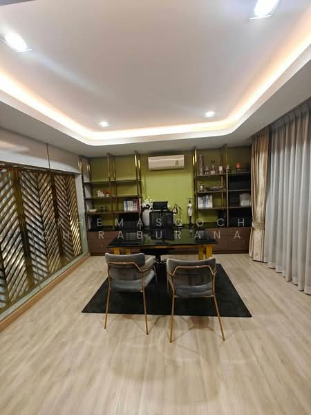 4-BR House, Bangkok, Lat Phrao, Bangkok, 4 Bedrooms, 300 sqm, Single Detached House For Rent, by Khemasooch Chiraburanan, 500339383 - DDproperty.com