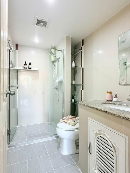 Zenith Place @ Sukhumvit 71/1, Bangkok, 1747 Sukhumvit Road, Phra Kanong Nua, Watthana, Bangkok, 1 Bedroom, 34 sqm, Condo For Sale, by Property Expert, 500339388 - DDproperty.com