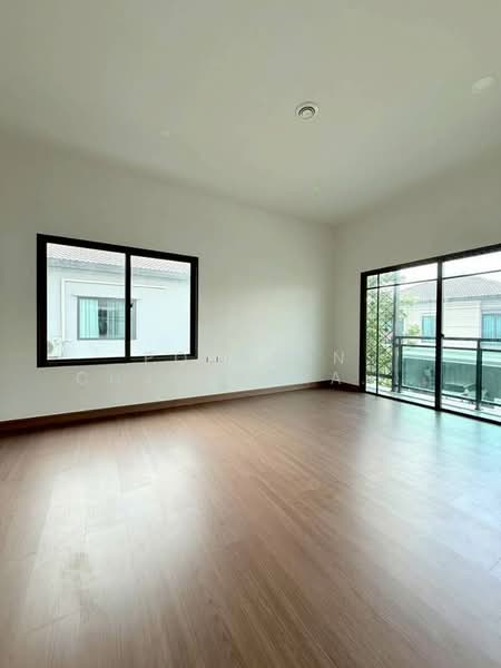 undefined, Bangkok, Praborommaharatchawang, Phra Nakhon, Bangkok, 4 Bedrooms, 185 sqm, Single Detached House For Sale, by Pornpan Chantharakasemchai, 500339420 - DDproperty.com