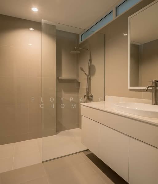River House Condominium : ริเวอร์ เฮ้าส์ คอนโดมิเนียม, กรุงเทพ, 764 ถนนลาดหญ้า, คลองสาน, กรุงเทพ, 200 ตร.ม., คอนโด ให้เช่า, โดย Ploypatcha Chomchid, 500339463 - DDproperty.com