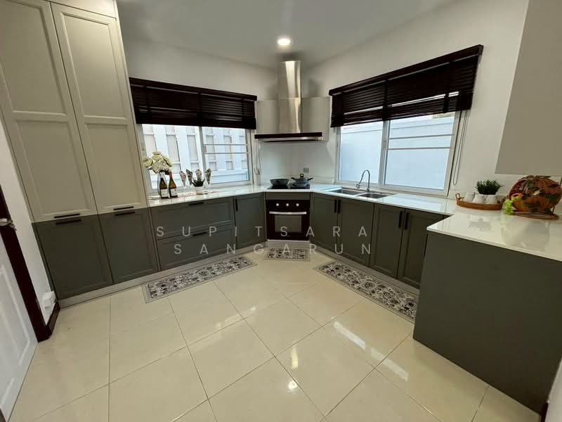 undefined, Chon Buri (Pattaya), Ta Khian Tia, Bang Lamung (Pattaya), Chon Buri (Pattaya), 5 Bedrooms, 300 sqm, Single Detached House For Rent, by Supitsara Sangarun, 500339495 - DDproperty.com