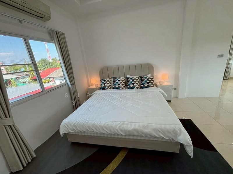undefined, Chon Buri (Pattaya), Ta Khian Tia, Bang Lamung (Pattaya), Chon Buri (Pattaya), 5 Bedrooms, 300 sqm, Single Detached House For Rent, by Supitsara Sangarun, 500339495 - DDproperty.com