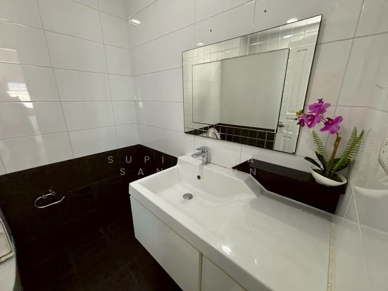undefined, Chon Buri (Pattaya), Ta Khian Tia, Bang Lamung (Pattaya), Chon Buri (Pattaya), 5 Bedrooms, 300 sqm, Single Detached House For Rent, by Supitsara Sangarun, 500339495 - DDproperty.com