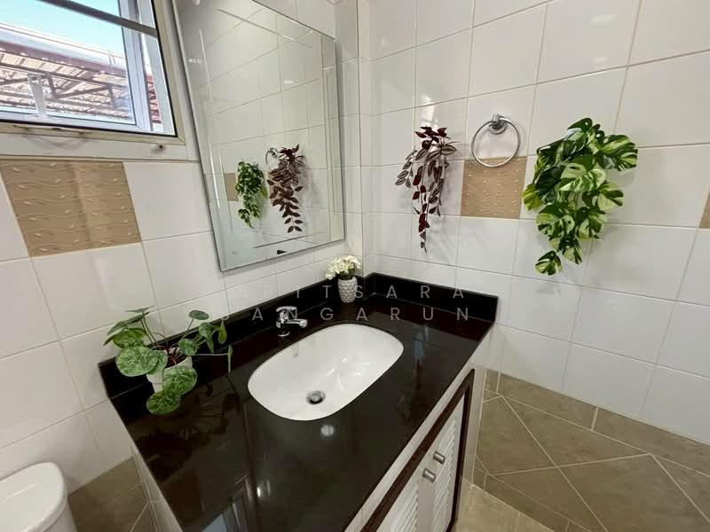 undefined, Chon Buri (Pattaya), Ta Khian Tia, Bang Lamung (Pattaya), Chon Buri (Pattaya), 5 Bedrooms, 300 sqm, Single Detached House For Rent, by Supitsara Sangarun, 500339495 - DDproperty.com