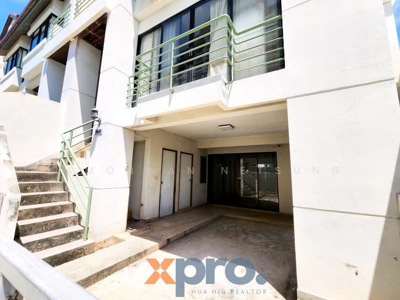Beach House, Prachuap Khiri Khan, Nong Kae, Hua Hin, Prachuap Khiri Khan, 3 Bedrooms, 220 sqm, Townhouse For Sale, by Kamonwan Netsung, 500339511 - DDproperty.com