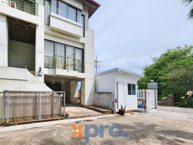 Beach House, Prachuap Khiri Khan, Nong Kae, Hua Hin, Prachuap Khiri Khan, 3 Bedrooms, 220 sqm, Townhouse For Sale, by Kamonwan Netsung, 500339511 - DDproperty.com
