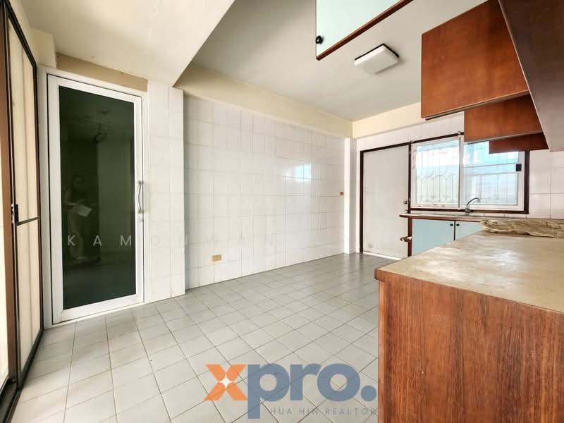 Beach House, Prachuap Khiri Khan, Nong Kae, Hua Hin, Prachuap Khiri Khan, 3 Bedrooms, 220 sqm, Townhouse For Sale, by Kamonwan Netsung, 500339511 - DDproperty.com