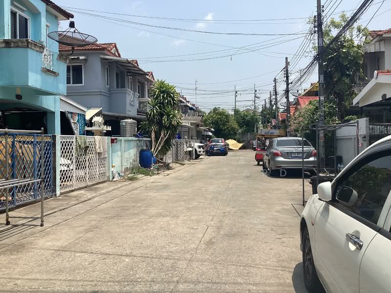 เค.ซี. รามอินทรา 8, กรุงเทพ, ถนนหทัยราษฎร์, สามวาตะวันตก, คลองสามวา, กรุงเทพ, 72 ตร.ม., ทาวน์เฮ้าส์ ขาย, โดย Jintara Chaochalard, 500339517 - DDproperty.com