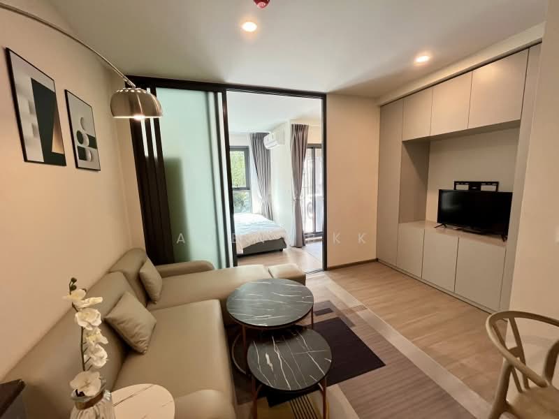 Aspire Ratchayothin, Bangkok, 42 Phahon Yothin Rd, Lat Yao, Chatuchak, Bangkok, 1 Bedroom, 29 sqm, Condo For Rent, by Agentbkk, 500339519 - DDproperty.com