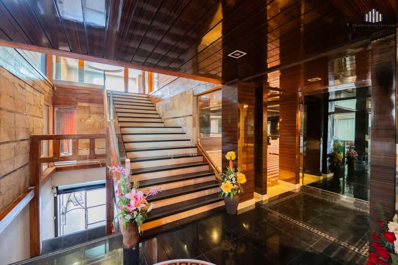 For Sale or Rent: Land with structures, 3.5 Rai, fronting Ekkachai Road, near Soi Ekkachai 116, Bangkok, เอกชัย, Bang Bon, Bangkok, Studio, 1,200 sqm, Townhouse For Sale, by คุณจี, 500339522 - DDproperty.com