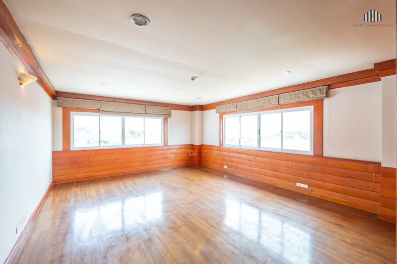 For Sale or Rent: Land with structures, 3.5 Rai, fronting Ekkachai Road, near Soi Ekkachai 116, Bangkok, เอกชัย, Bang Bon, Bangkok, Studio, 1,200 sqm, Townhouse For Sale, by คุณจี, 500339522 - DDproperty.com