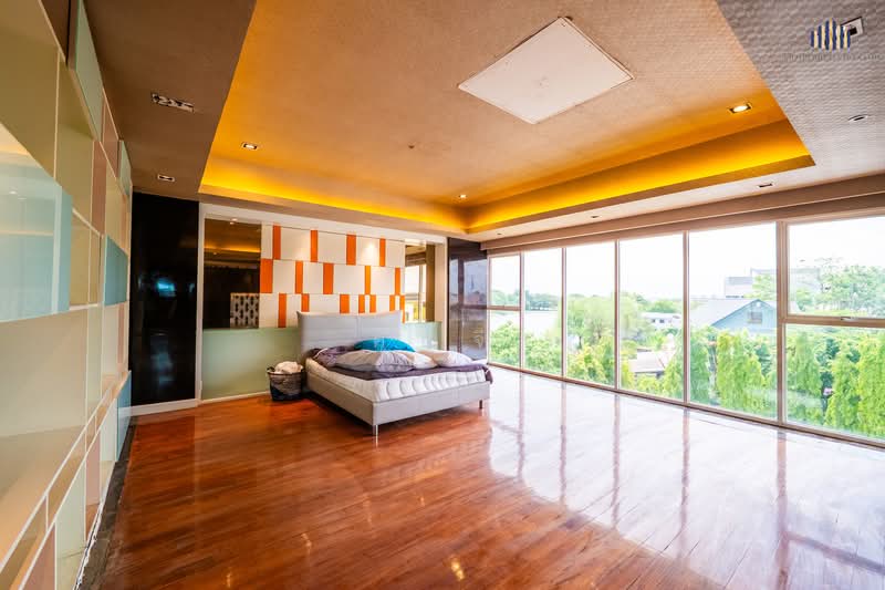 For Sale or Rent: Land with structures, 3.5 Rai, fronting Ekkachai Road, near Soi Ekkachai 116, Bangkok, เอกชัย, Bang Bon, Bangkok, Studio, 1,200 sqm, Townhouse For Sale, by คุณจี, 500339522 - DDproperty.com
