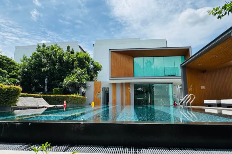 Nirvana Define Srinakarin-Rama 9, Bangkok, Srinakarin - Rom Klao Road, Saphan Sung, Bangkok, 4 Bedrooms, 350 sqm, Townhouse For Rent, by ดวงจงกล ชุ่มสวัสดิ์, 500339542 - DDproperty.com