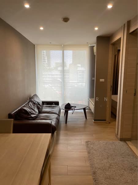 Klass Silom, Bangkok, 52 Silom Road, Silom, Bang Rak, Bangkok, 1 Bedroom, 33 sqm, Condo For Rent, by Juthabhorn Uppachit (Amy), 500339565 - DDproperty.com