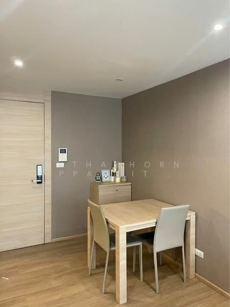 Klass Silom, Bangkok, 52 Silom Road, Silom, Bang Rak, Bangkok, 1 Bedroom, 33 sqm, Condo For Rent, by Juthabhorn Uppachit (Amy), 500339565 - DDproperty.com