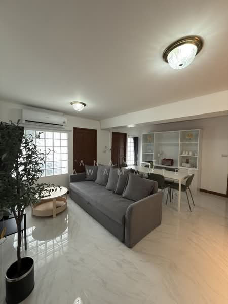 Thonglor Tower, Bangkok, Soi Thonglor, Sukhumvit 55 Road, Khlongtoei Nua, Watthana, Bangkok, 3 Bedrooms, 100 sqm, Condo For Rent, by Tanayot Ussawamaytee, 500339576 - DDproperty.com