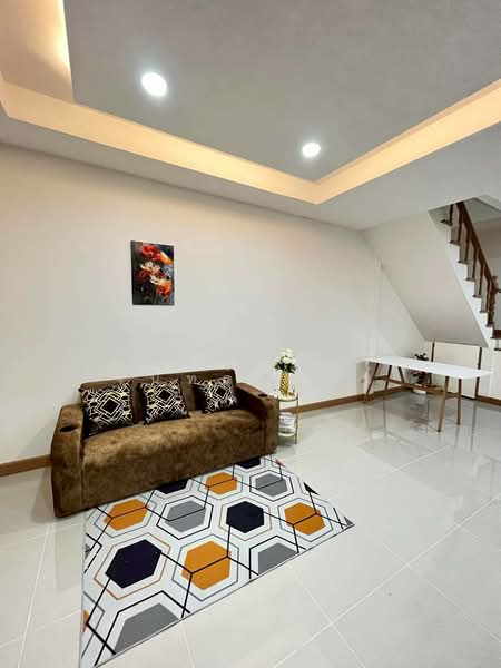 Baan yu charoen 1, Pathum Thani, Bang Yitho, Thanyaburi, Pathum Thani, 3 Bedrooms, 102 sqm, Townhouse For Sale, by วัลลภา จันทร์ชิรัตน์, 500339589 - DDproperty.com