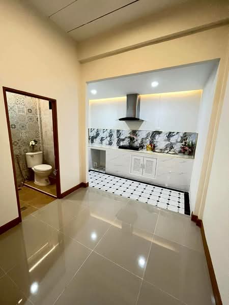 Baan yu charoen 1, Pathum Thani, Bang Yitho, Thanyaburi, Pathum Thani, 3 Bedrooms, 102 sqm, Townhouse For Sale, by วัลลภา จันทร์ชิรัตน์, 500339589 - DDproperty.com