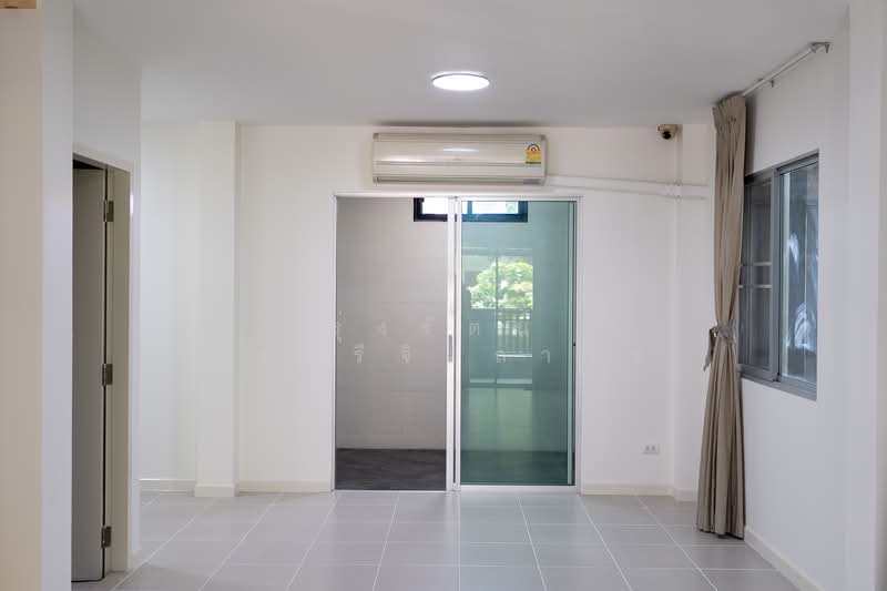 Atoll Maldives Palms : เอโทล มัลดีฟส์ ปาล์ม, สมุทรปราการ, ถนนบางนา-วงแหวน (วงแหวนตะวันออก), บางแก้ว, บางพลี, สมุทรปราการ, 173 ตร.ม., บ้านแฝด ขาย, โดย รุ่งรัตน์ ไมตรีจิตถาวร, 500339626 - DDproperty.com