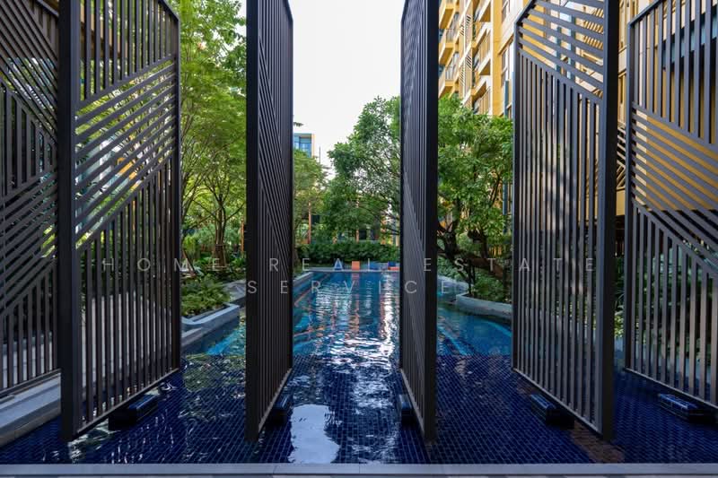The Base Sukhumvit 50, Bangkok, Soi Roem Charoen 1, Sukhumvit 50 Road, Phra Kanong, Khlong Toei, Bangkok, Studio, 26 sqm, Condo For Sale, by HOME Real Estate Service, 500339628 - DDproperty.com