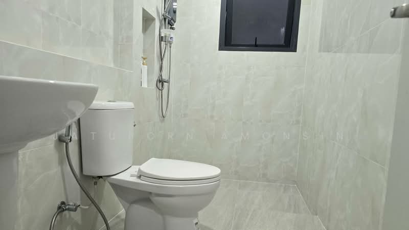 Centro Ramindra – Chatuchot 2, Bangkok, O-Ngoen, Sai Mai, Bangkok, 4 Bedrooms, 260 sqm, Single Detached House For Sale, by Jatuporn Amonsin, 500339639 - DDproperty.com
