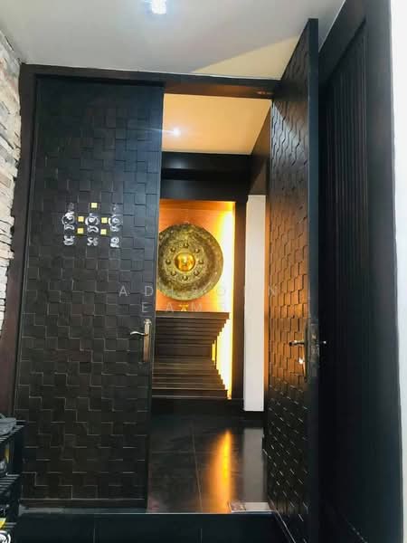 undefined, Bangkok, Chong Nonsi, Yan Nawa, Bangkok, 5 Bedrooms, 400 sqm, Townhouse For Rent, by Adisorn Eamso, 500339713 - DDproperty.com