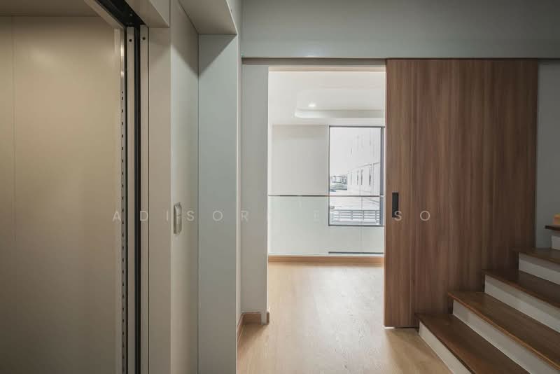 undefined, Bangkok, Khlong Song Ton Nun, Lat Krabang, Bangkok, 4 Bedrooms, 400 sqm, Single Detached House For Sale, by Adisorn Eamso, 500339748 - DDproperty.com