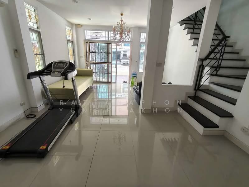 undefined, Bangkok, Bang Kae Nua, Bang Khae, Bangkok, 3 Bedrooms, 204 sqm, Single Detached House For Sale, by Rattanaphon Yungprakhon, 500339758 - DDproperty.com