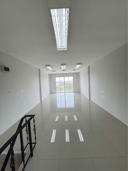4-BR House, Bangkok, Bang Chun, Khlong Sam Wa, Bangkok, 4 Bedrooms, 200 sqm, Single Detached House For Rent, by Rattanaphon Yungprakhon, 500339784 - DDproperty.com