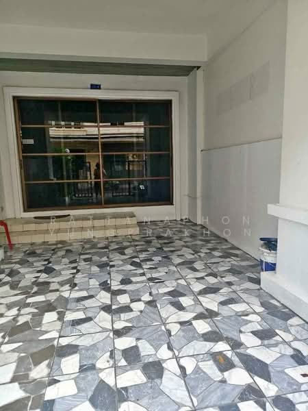 4-BR Townhouse, Bangkok, Phlapphla, Wang Thonglang, Bangkok, 4 Bedrooms, 382 sqm, Townhouse For Rent, by Rattanaphon Yungprakhon, 500339799 - DDproperty.com