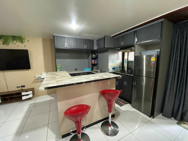 Asoke Towers, Bangkok, Sukhumvit 21 Road, Khlongtoei Nua, Watthana, Bangkok, 2 Bedrooms, 78 sqm, Condo For Sale, by Pemika Aukkaraleekul, 500339851 - DDproperty.com
