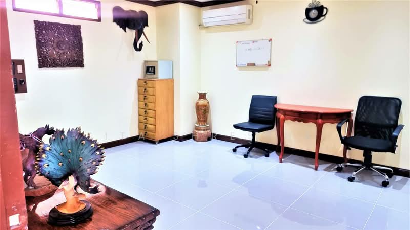 Royal Hill Resort : รอยัล ฮิลล์ รีสอร์ท, ชลบุรี, 154 ถ.ทัพพระยา, หนองปรือ, บางละมุง, ชลบุรี, 159 ตร.ม., คอนโด ขาย, โดย Sita Shrestha, 500339867 - DDproperty.com