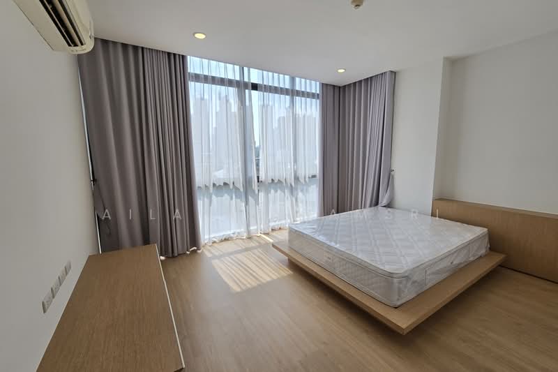 Vana Residence Sukhumvit 26 : วนา เรสซิเดนซ์ สุขุมวิท 26, กรุงเทพ, 38 ซอย อรรถกวี 1 ถนนสุขุมวิท 26, คลองตัน, คลองเตย, กรุงเทพ, 376 ตร.ม., คอนโด ให้เช่า, โดย Ailada Ngamsri, 500339876 - DDproperty.com
