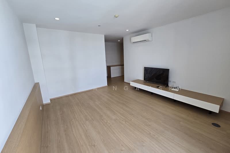Vana Residence Sukhumvit 26, Bangkok, 38 Soi Attrakravee1, Sukhumvit 26 Road, Khong Tan, Khlong Toei, Bangkok, 4 Bedrooms, 376 sqm, Condo For Rent, by Ailada Ngamsri, 500339876 - DDproperty.com