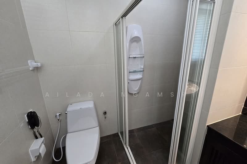 Grand Mercure Bangkok Asoke Residence, Bangkok, 50 5 Soi Sukhumvit 19, Khlong Tan Nua, Watthana, Bangkok, 4 Bedrooms, 440 sqm, Condo For Rent, by Ailada Ngamsri, 500339893 - DDproperty.com