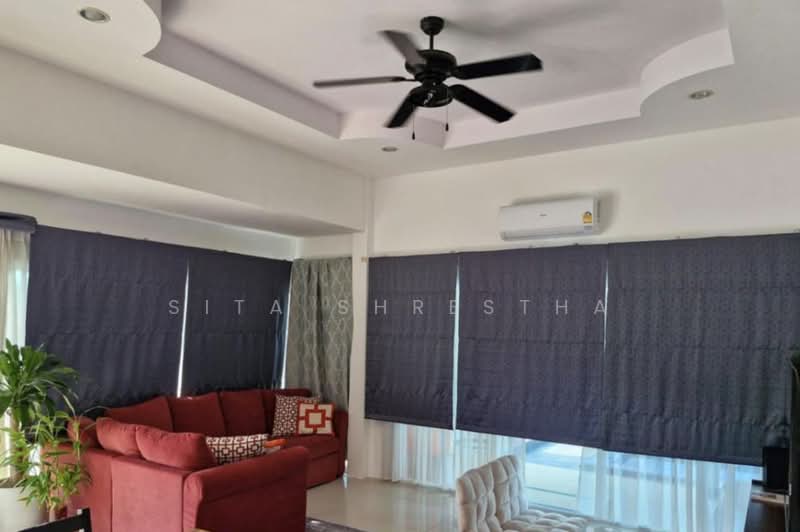 Baan Dusit Pattaya Lake, Chon Buri (Pattaya), Entrance Road, Huai Yai, Bang Lamung (Pattaya), Chon Buri (Pattaya), 5 Bedrooms, 200 sqm, Single Detached House For Sale, by Sita Shrestha, 500339906 - DDproperty.com